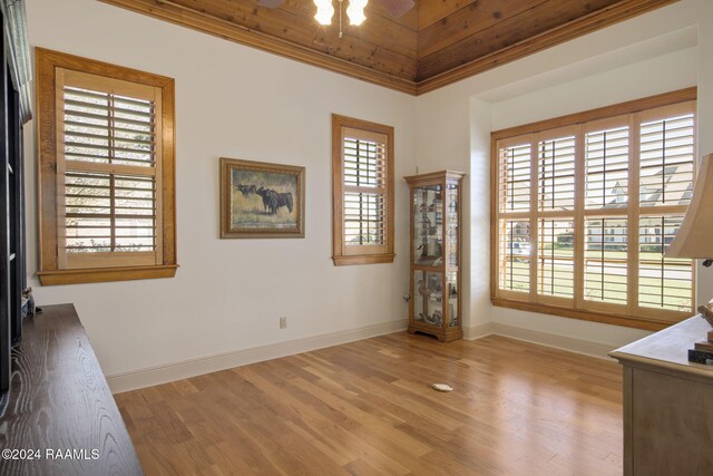 312 Shinnecock Hills Dr, Broussard, LA 70518 - unfurnished office featuring light wood-style floors, baseboards, and a ceiling fan