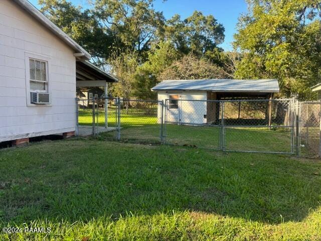 view of yard featuring cooling unit