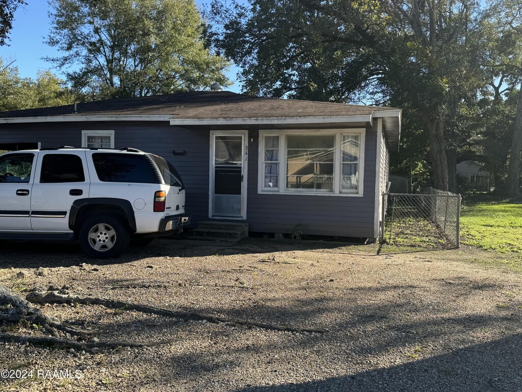 341 E Maple Ave, Eunice, LA 70535 - photo 1