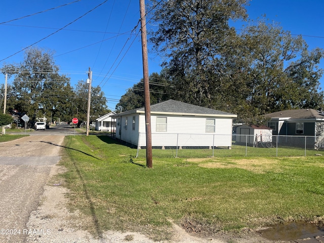 exterior space with fence