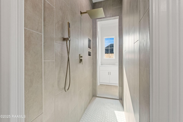 407 Sunshine Rise Dr, Broussard, LA 70518 - hall with tile walls and light tile patterned flooring