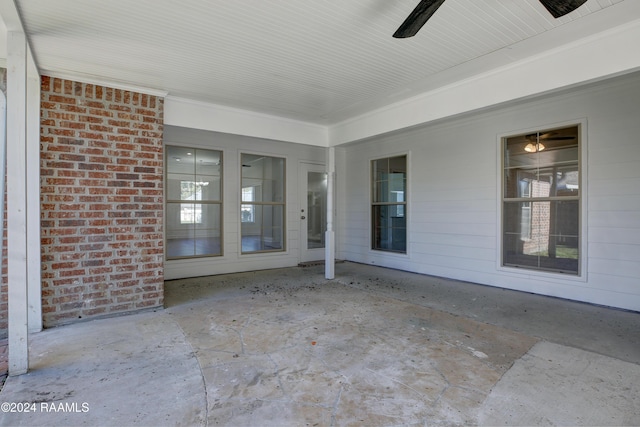 view of patio with ceiling fan