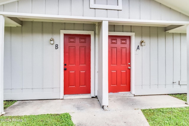 view of doorway to property