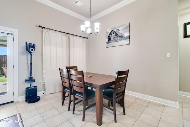 dining area featuring light tile patterned flooring, crown molding, and a chandelier