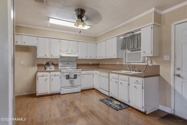 903 S Shireview Cir, Abbeville, LA 70510 - kitchen featuring white appliances, under cabinet range hood, white cabinetry, wood finished floors, and ornamental molding