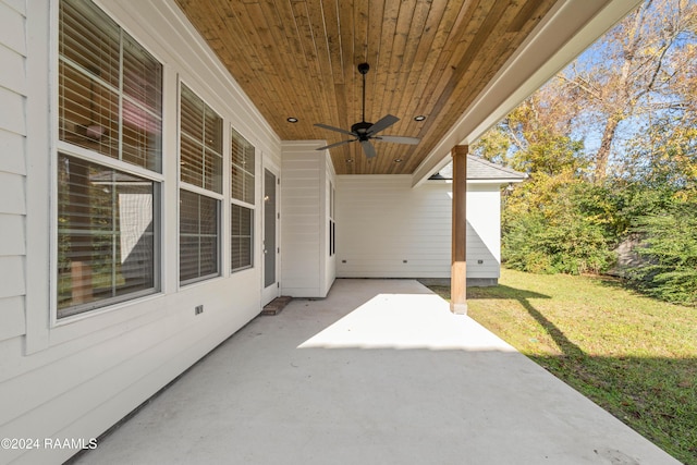 view of patio / terrace with ceiling fan