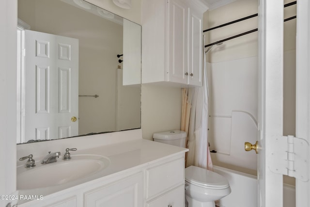 full bathroom featuring vanity, shower / bathtub combination with curtain, and toilet