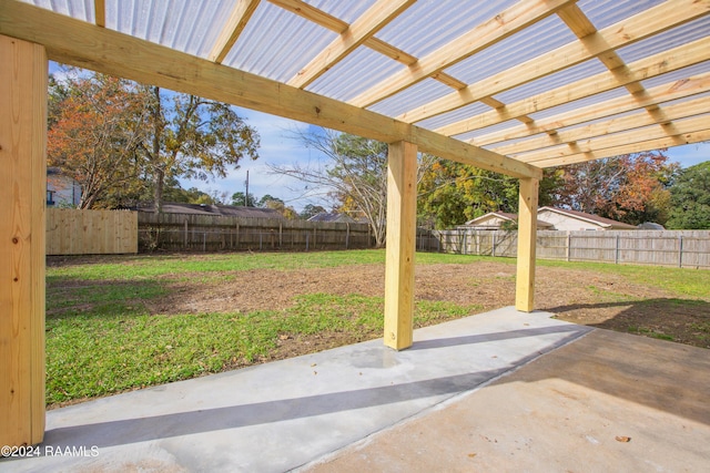 view of yard with a patio area