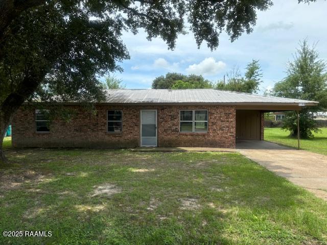 1188 Abraham Ave, Ville Platte, LA 70586 - photo 1