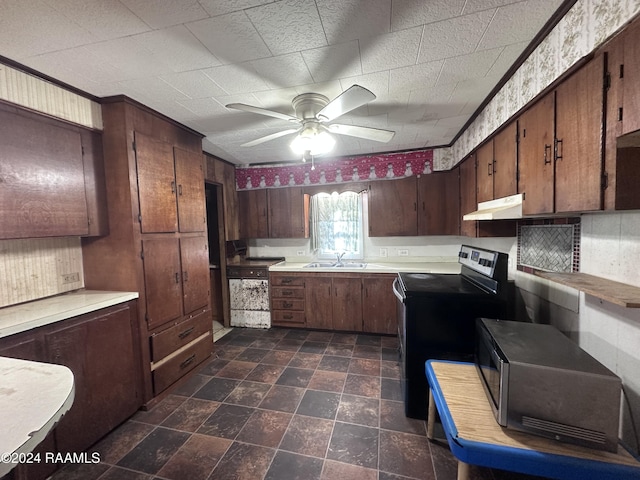 kitchen with dark brown cabinetry, stainless steel electric stove, ceiling fan, sink, and dishwasher