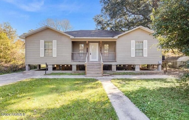 920 N 3rd St, Eunice, LA 70535 - photo 1