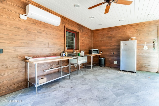 view of patio / terrace with ceiling fan