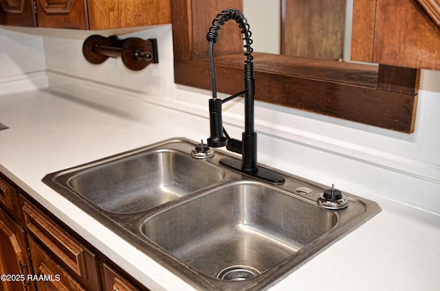 room details featuring sink