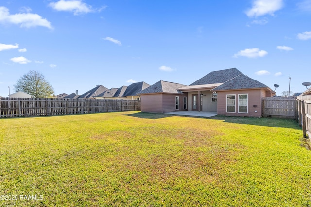 view of yard with a patio area