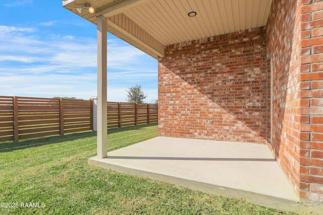 view of yard with a patio area