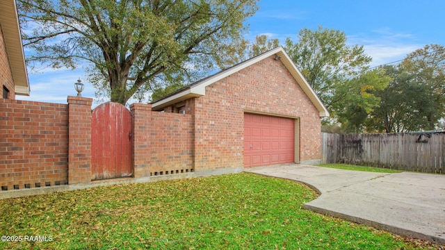 107 W Bayou Shr, Lafayette, LA 70508 - view of garage