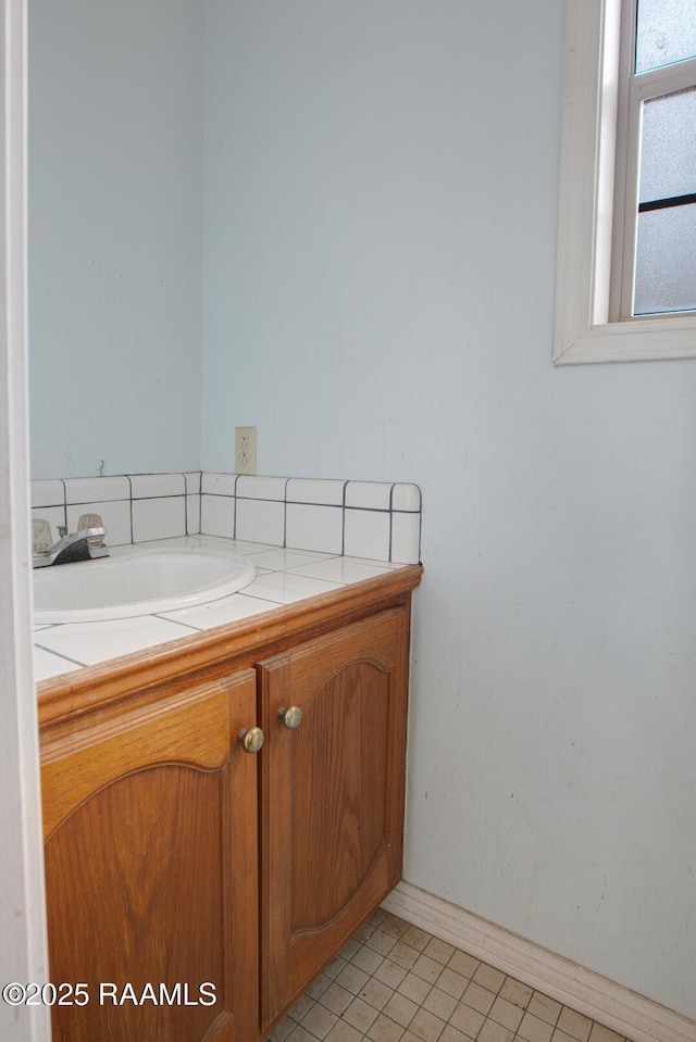 107 W Bayou Shr, Lafayette, LA 70508 - bathroom featuring vanity