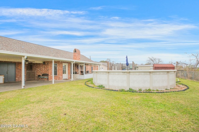 view of yard featuring a patio