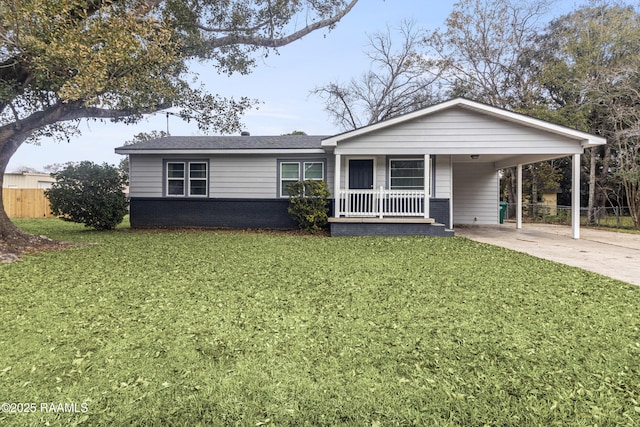 single story home featuring a front lawn and a carport