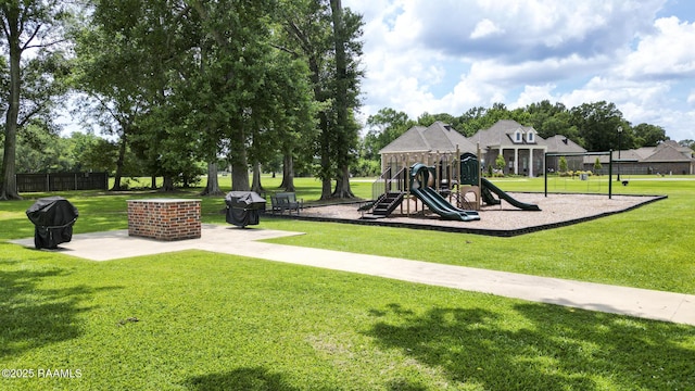 208 Rue De Frejus, Broussard, LA 70518 - view of community playground