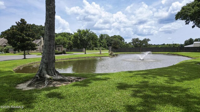 208 Rue De Frejus, Broussard, LA 70518 - water view