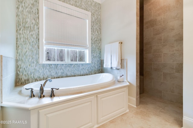 bathroom featuring a bathtub