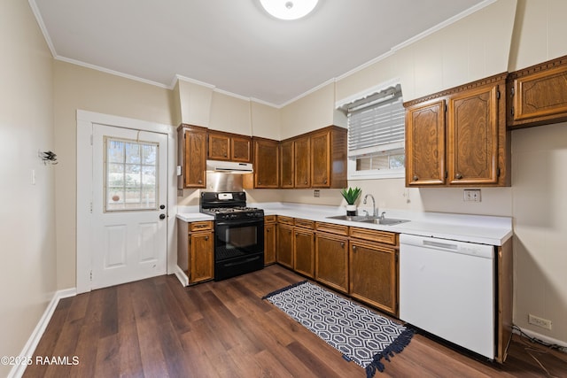 kitchen with dishwasher, dark wood-type flooring, sink, ornamental molding, and black gas range