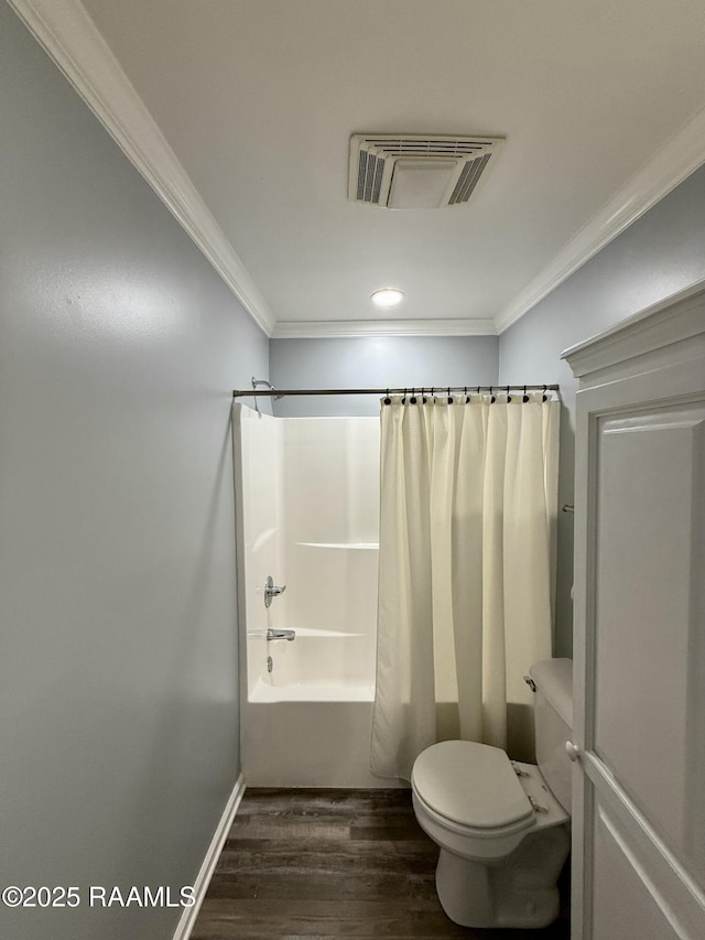 bathroom featuring shower / bath combination with curtain, ornamental molding, toilet, and wood-type flooring