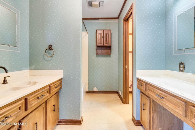 bathroom featuring wallpapered walls, visible vents, and ornamental molding