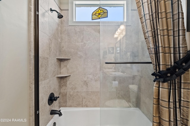 bathroom featuring shower / tub combo