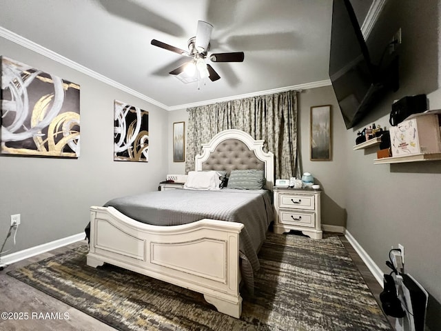 bedroom with crown molding, dark hardwood / wood-style floors, and ceiling fan