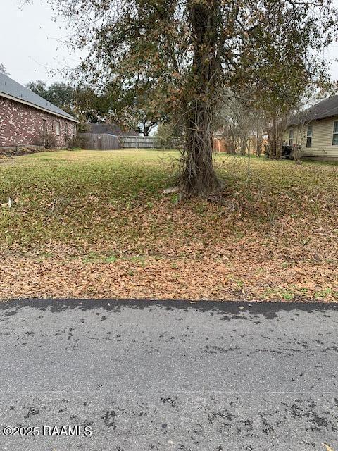 Listing photo 2 for 202 Grossie Dr, Lafayette LA 70501