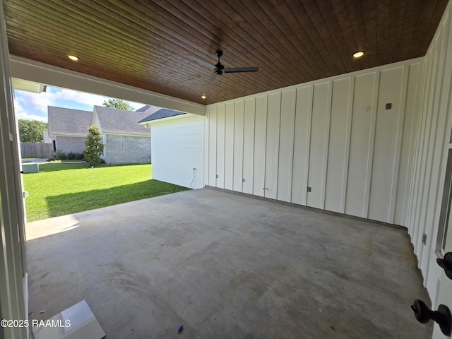 view of patio featuring a ceiling fan