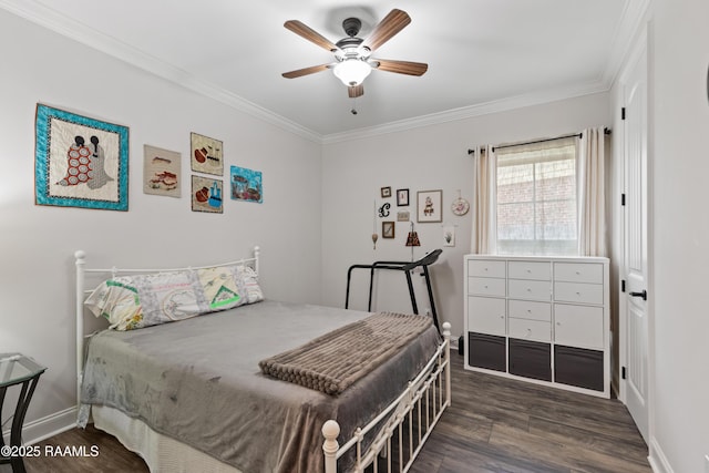 bedroom featuring ornamental molding, dark hardwood / wood-style floors, and ceiling fan