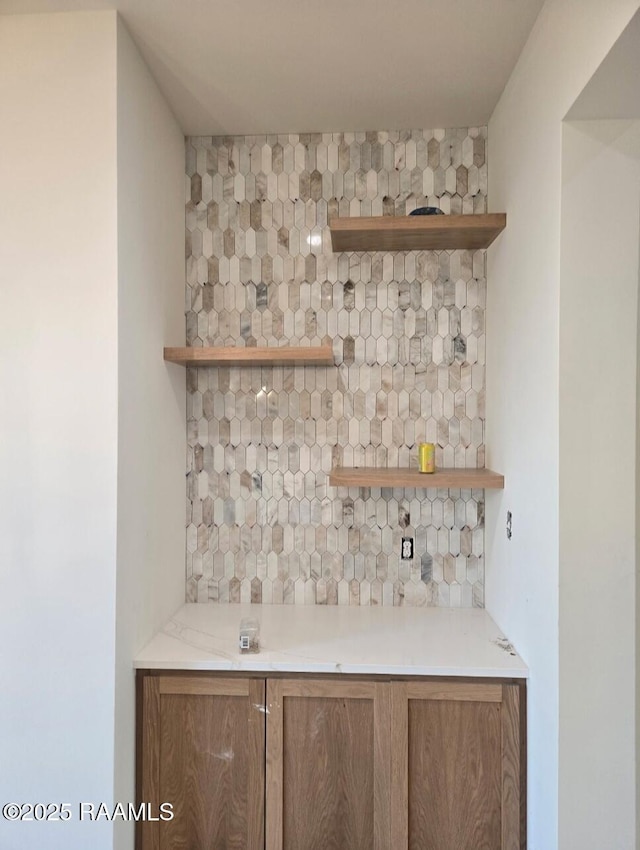 bar with backsplash