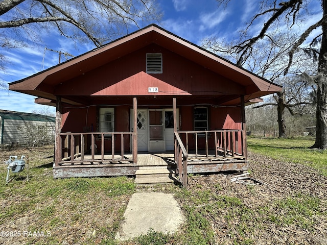 bungalow-style home featuring covered porch