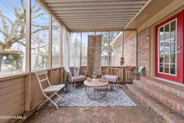 view of sunroom / solarium