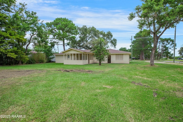 6903 W Congress, Duson, LA 70529 - view of green lawn
