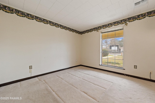 view of carpeted spare room