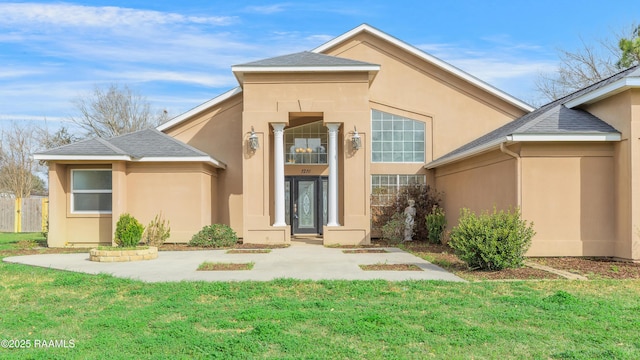 exterior space featuring a yard