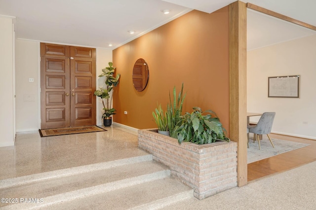 665 E Main St, New Iberia, LA 70560 - foyer featuring baseboards and recessed lighting
