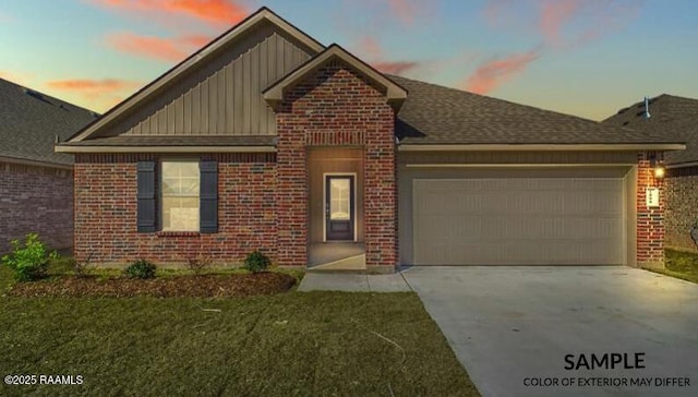 view of front of home featuring a garage