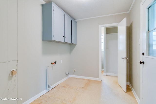 laundry area featuring hookup for a gas dryer, hookup for a washing machine, cabinet space, and baseboards