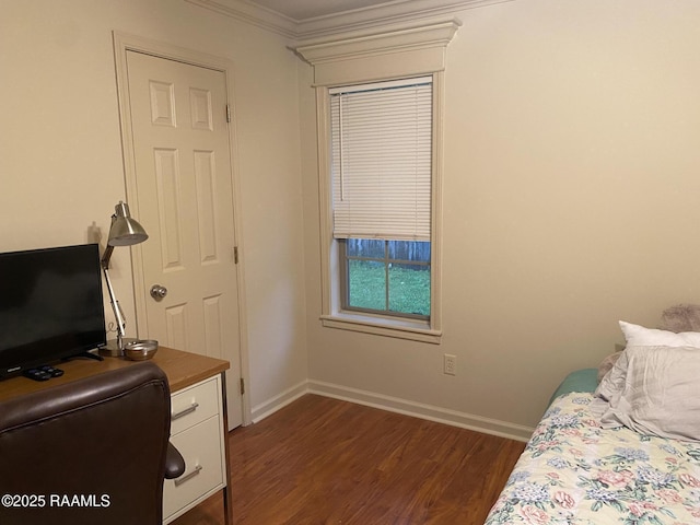 513 Lodge Dr, Lafayette, LA 70506 - bedroom with dark wood-style floors and ornamental molding
