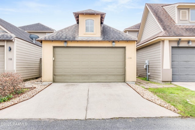 view of detached garage