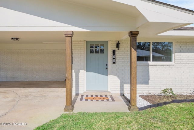 view of property entrance