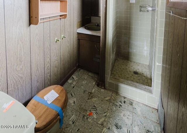 1010 Dugas Ln, Saint Martinville, LA 70582 - bathroom featuring a stall shower, vanity, and toilet