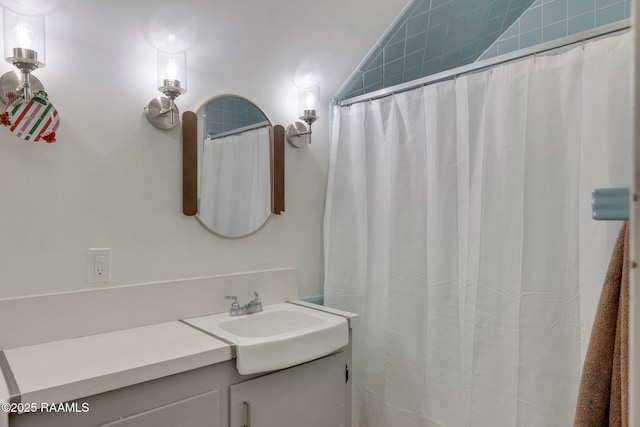 full bathroom featuring vanity