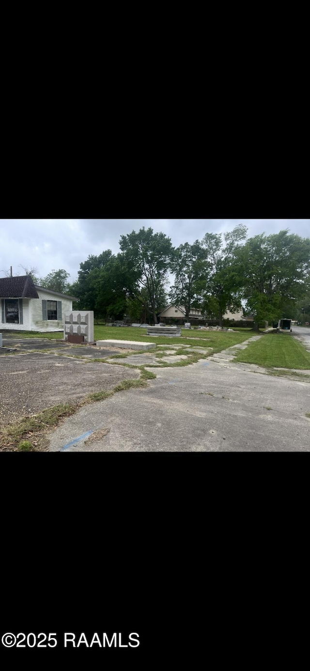 117 Vine St, New Iberia, LA 70560 - photo 2