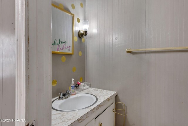 bathroom featuring vanity